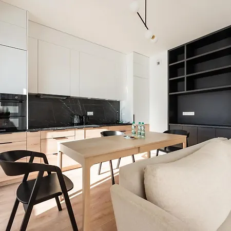 Mokotow Postepu Chic By Bookinghost 公寓