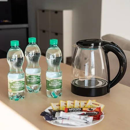 Mokotow Postepu Chic By Bookinghost * Varsó